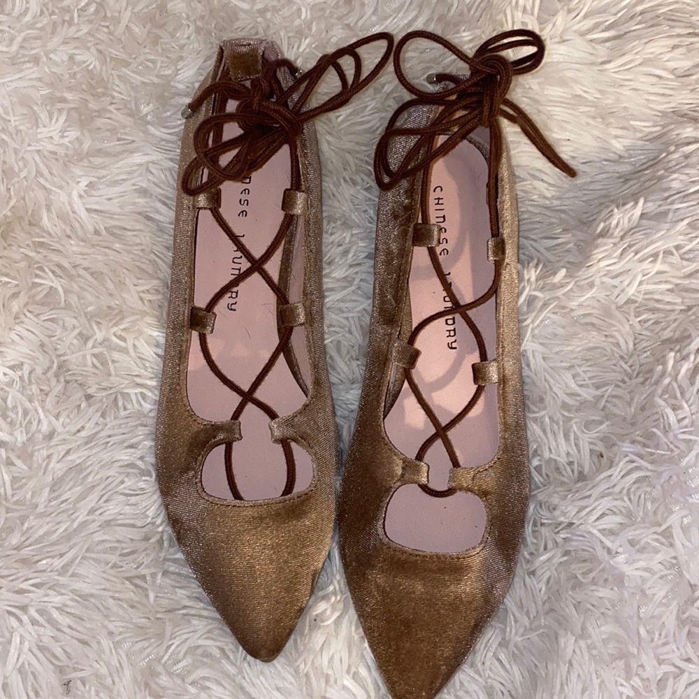 Chinese Laundry Dusty Pink Micro Suede Lace-up Pointy Toe Ankle Wrap Ballet Flat